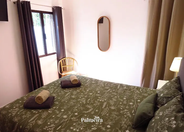 Palmeira Hébergement de vacances *